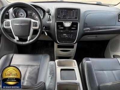 2015 Chrysler Town & Country 4dr Wgn Touring