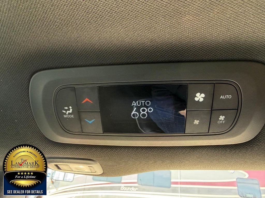 2025 Chrysler Pacifica Limited FWD