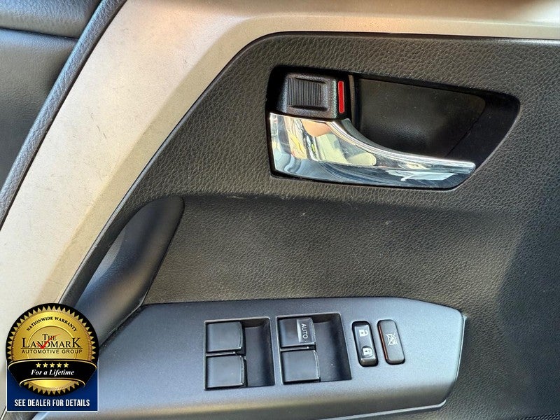 2018 Toyota RAV4 XLE AWD (Natl)