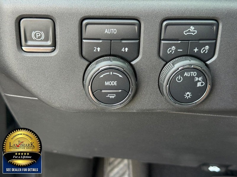 2023 Chevrolet Silverado 1500 4WD Crew Cab 147" LT w/2FL