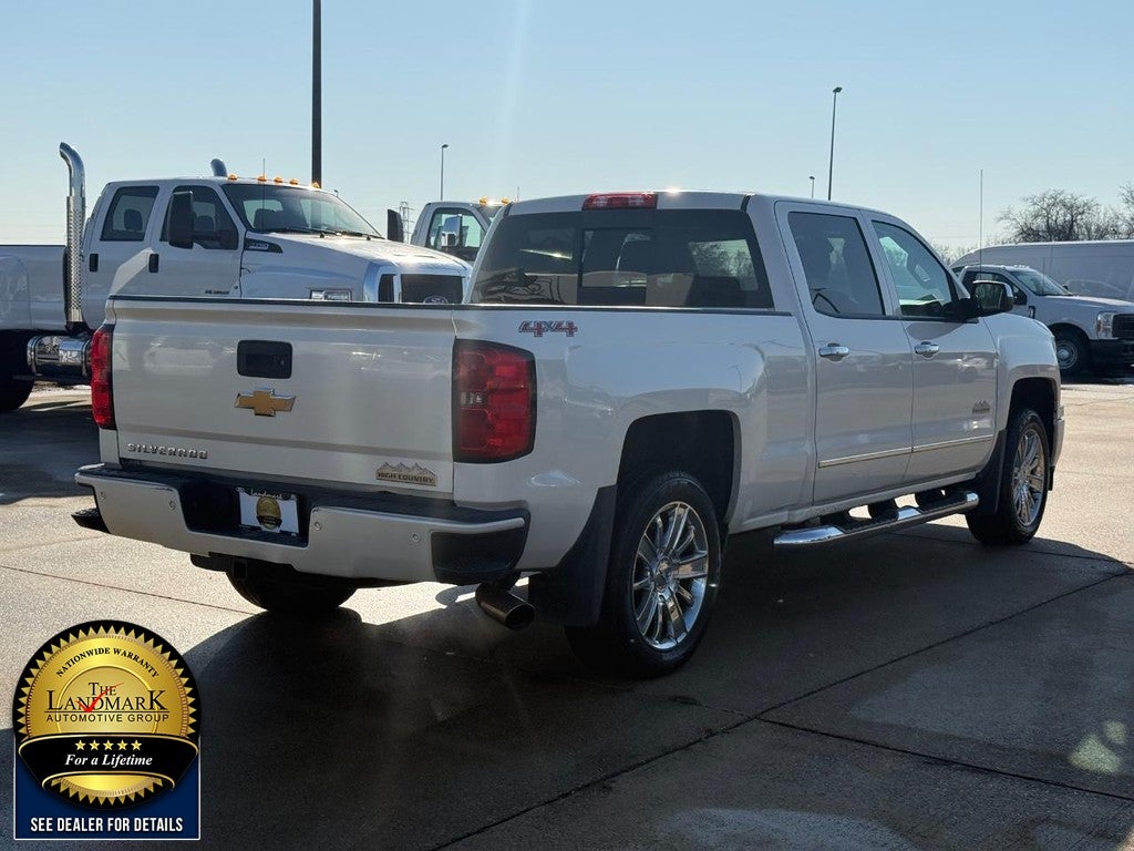 2014 Chevrolet Silverado 1500 4WD Crew Cab 143.5" High Country