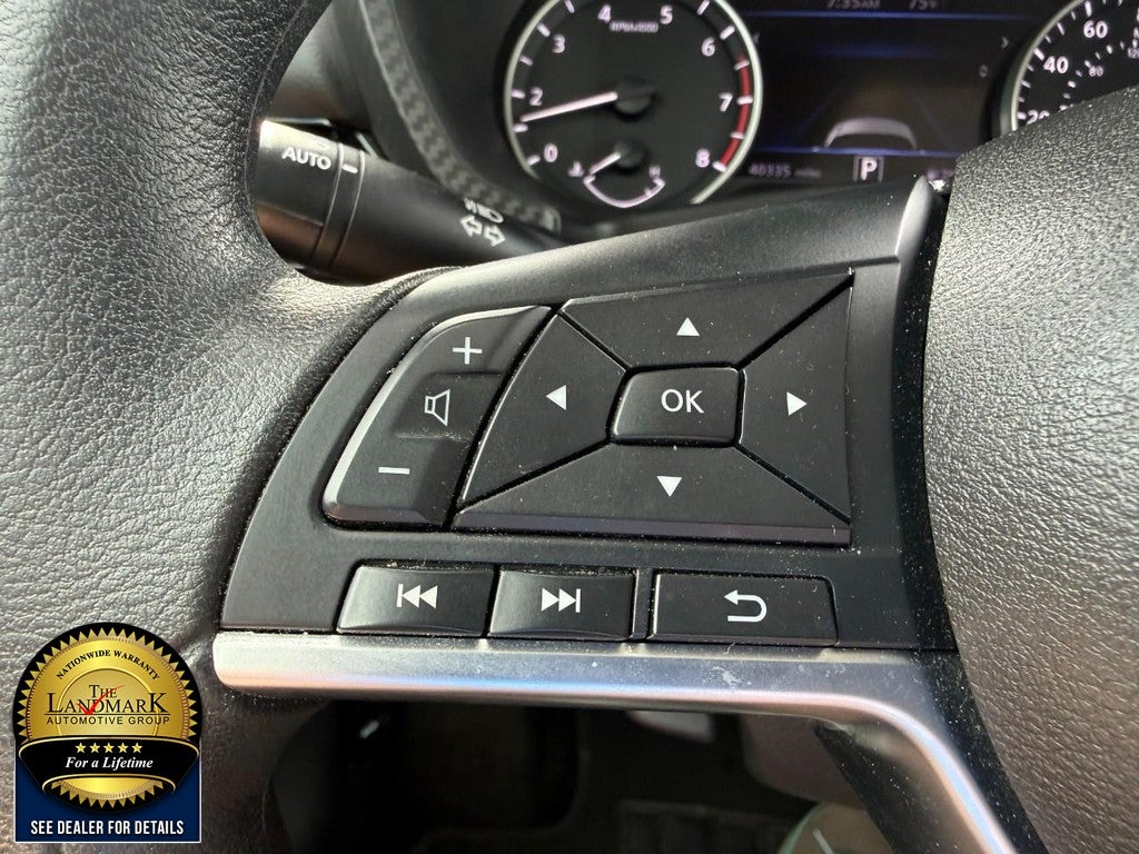 2024 Nissan Sentra SV CVT