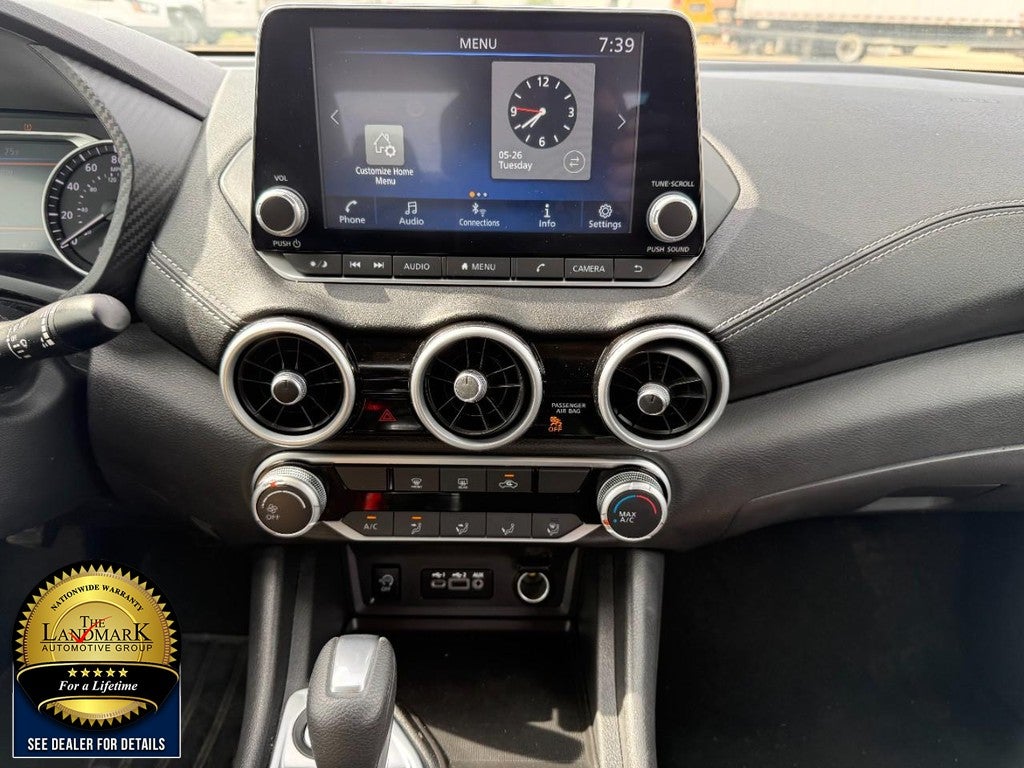 2024 Nissan Sentra SV CVT