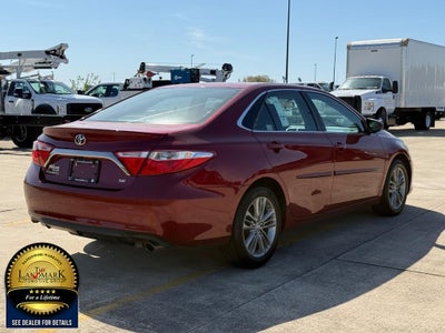 2015 Toyota Camry 4dr Sdn I4 Auto SE (Natl)