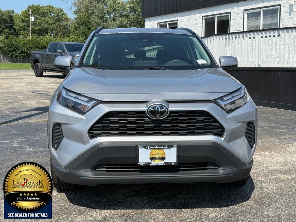 2025 Toyota RAV4 Hybrid XLE AWD (Natl)