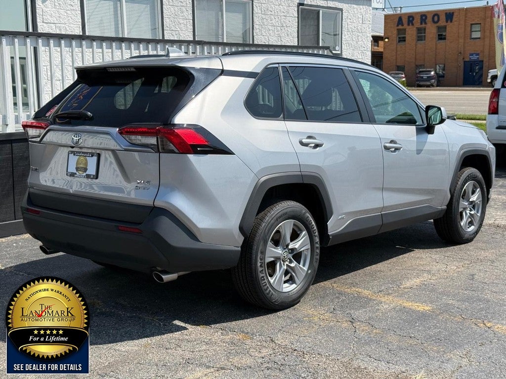 2025 Toyota RAV4 Hybrid XLE AWD (Natl)
