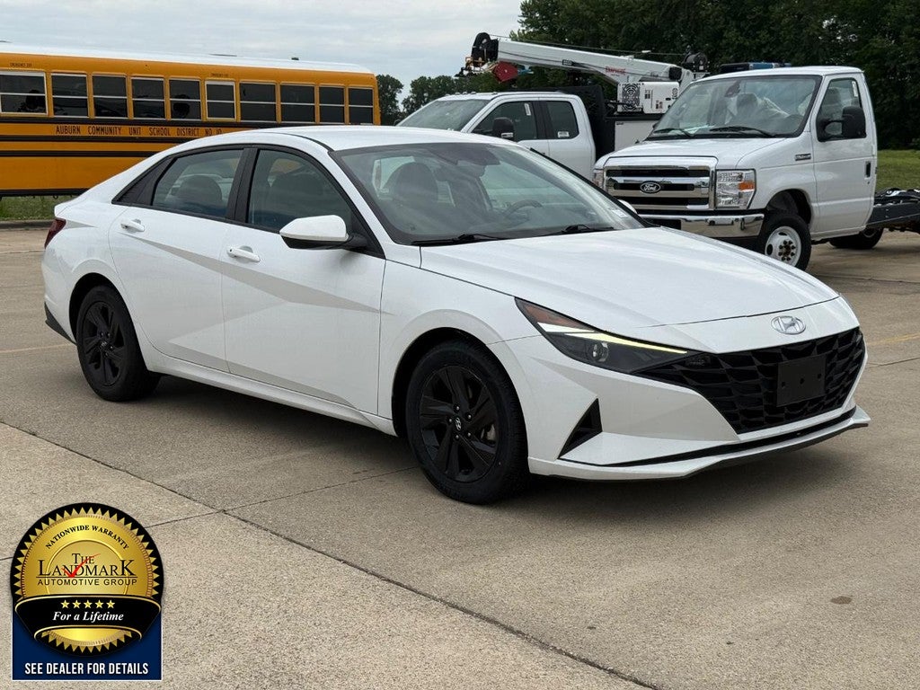 2023 Hyundai Elantra SEL IVT
