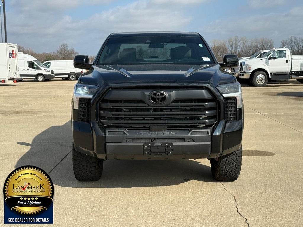 2025 Toyota Tundra 4WD SR5 CrewMax 5.5' Bed (Natl)