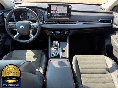2024 Mitsubishi Outlander SE Black Edition FWD