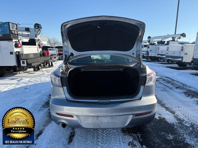 2013 Mazda Mazda3 Sedan 4dr Sdn Man i Grand Touring