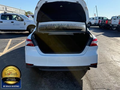 2018 Toyota Camry LE Auto (Natl)