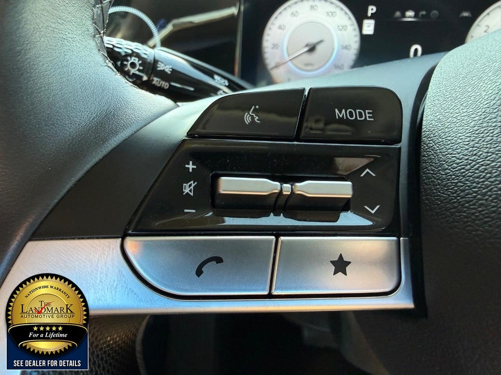 2024 Hyundai Elantra Limited IVT
