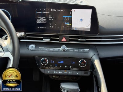 2024 Hyundai Elantra Limited IVT