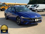 2024 Hyundai Elantra Limited IVT