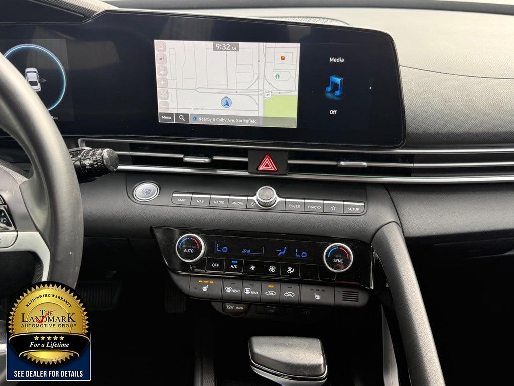 2025 Hyundai Elantra SEL Convenience IVT