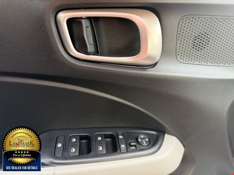 2022 Hyundai Venue SEL IVT