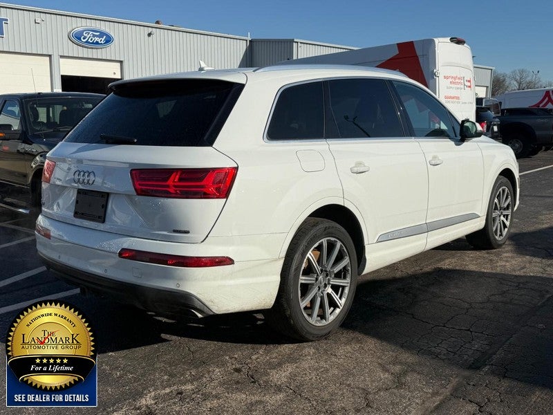 2019 Audi Q7 Premium Plus 45 TFSI quattro