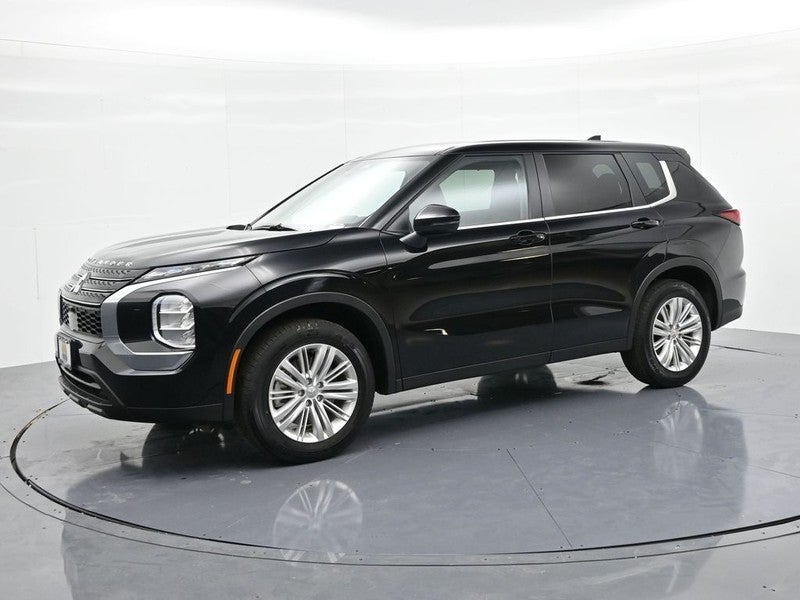 2024 Mitsubishi Outlander ES S-AWC