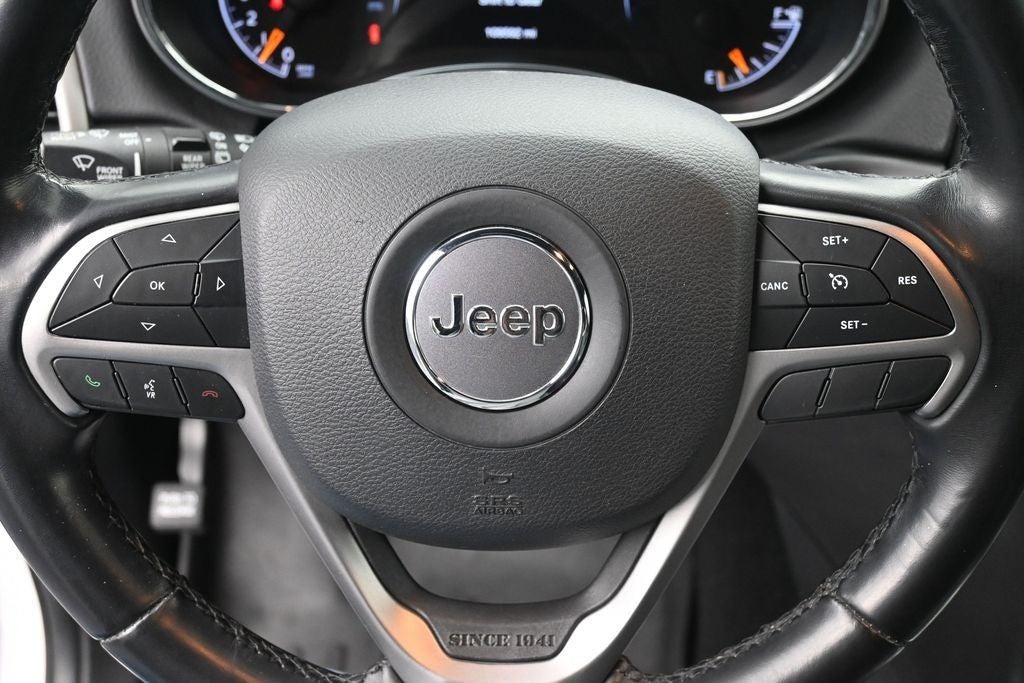 2020 Jeep Grand Cherokee Laredo