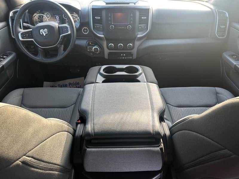 2022 RAM 1500 Big Horn 4x4 Crew Cab 5'7" Box