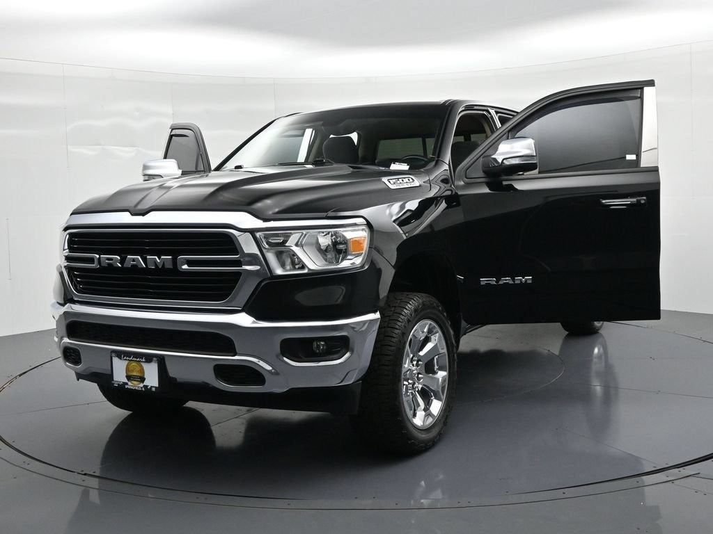 2020 RAM 1500 Big Horn 4x4 Quad Cab 6'4" Box