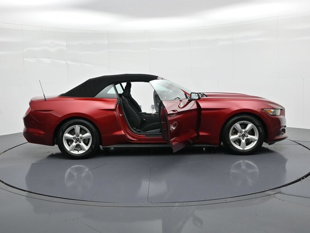 2017 Ford Mustang V6 Convertible
