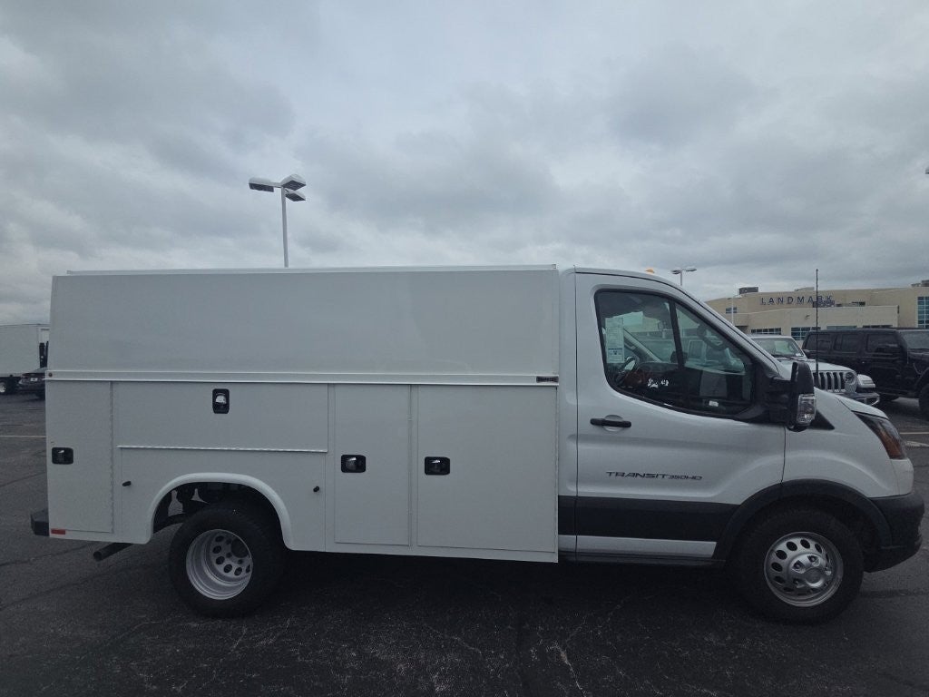 2024 Ford Transit Cutaway T-350 RWD DRW 138" WB 9950 GVWR