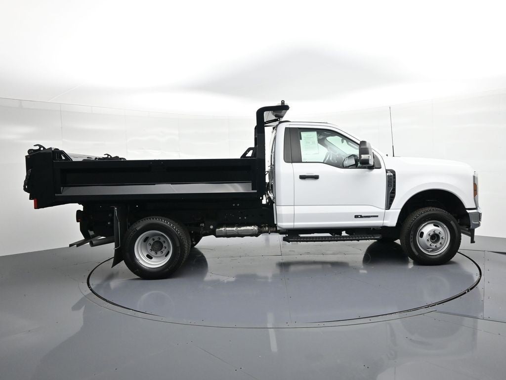 2024 Ford Super Duty F-350 DRW XL 145 WB