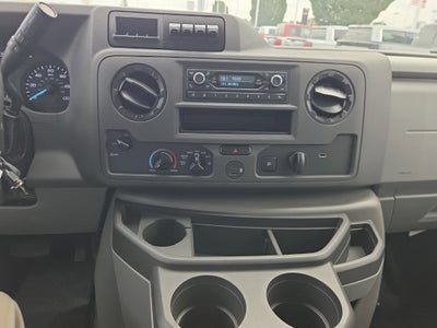 2024 Ford E-Series Cutaway E-450 DRW 158" WB