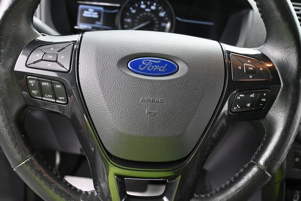 2017 Ford Explorer XLT FWD