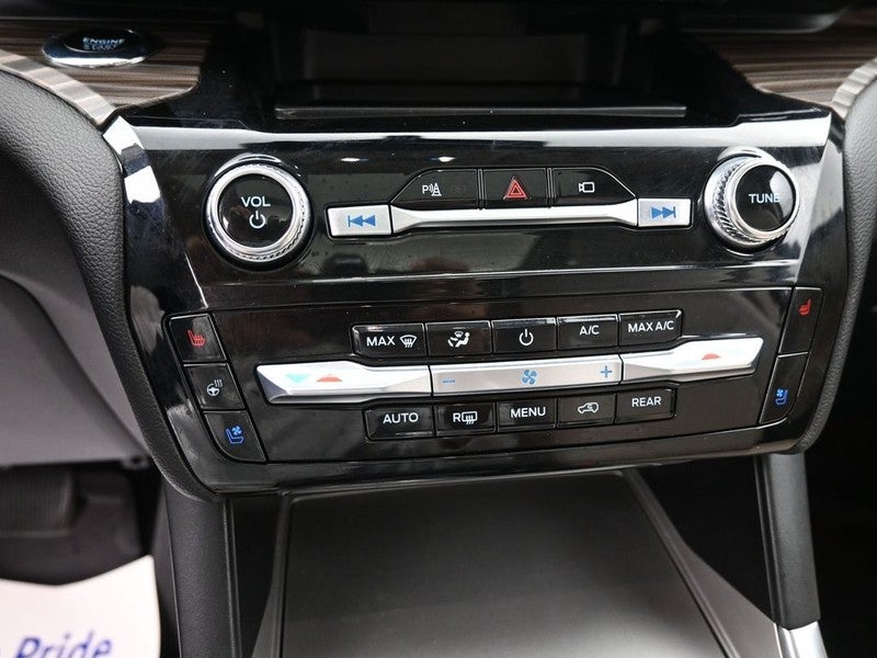 2023 Ford Explorer Limited 4WD