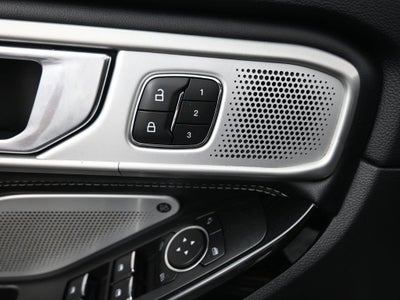 2022 Ford Explorer ST 4WD