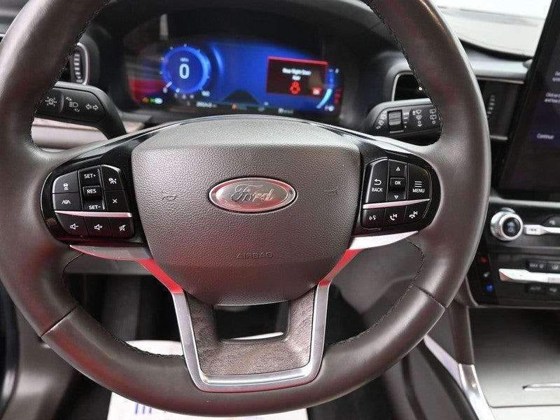 2022 Ford Explorer Platinum 4WD