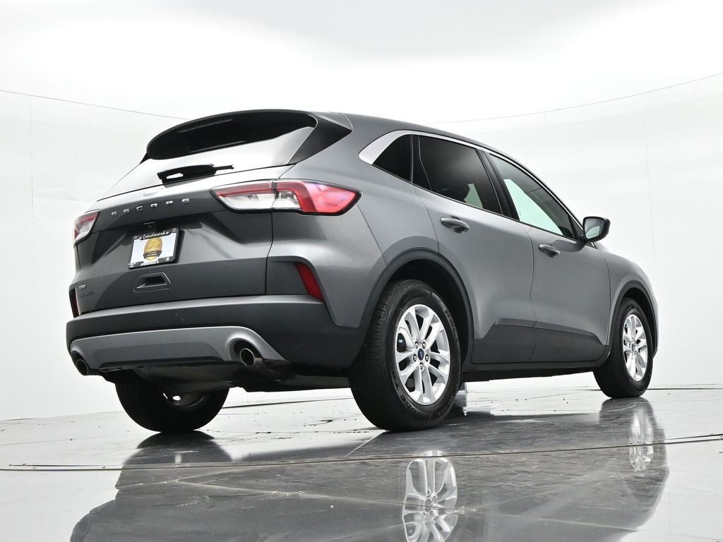 2022 Ford Escape SE FWD