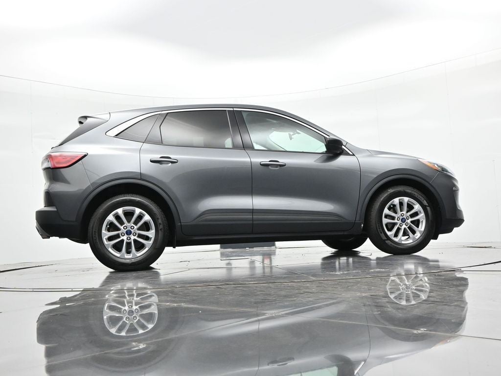 2022 Ford Escape SE FWD