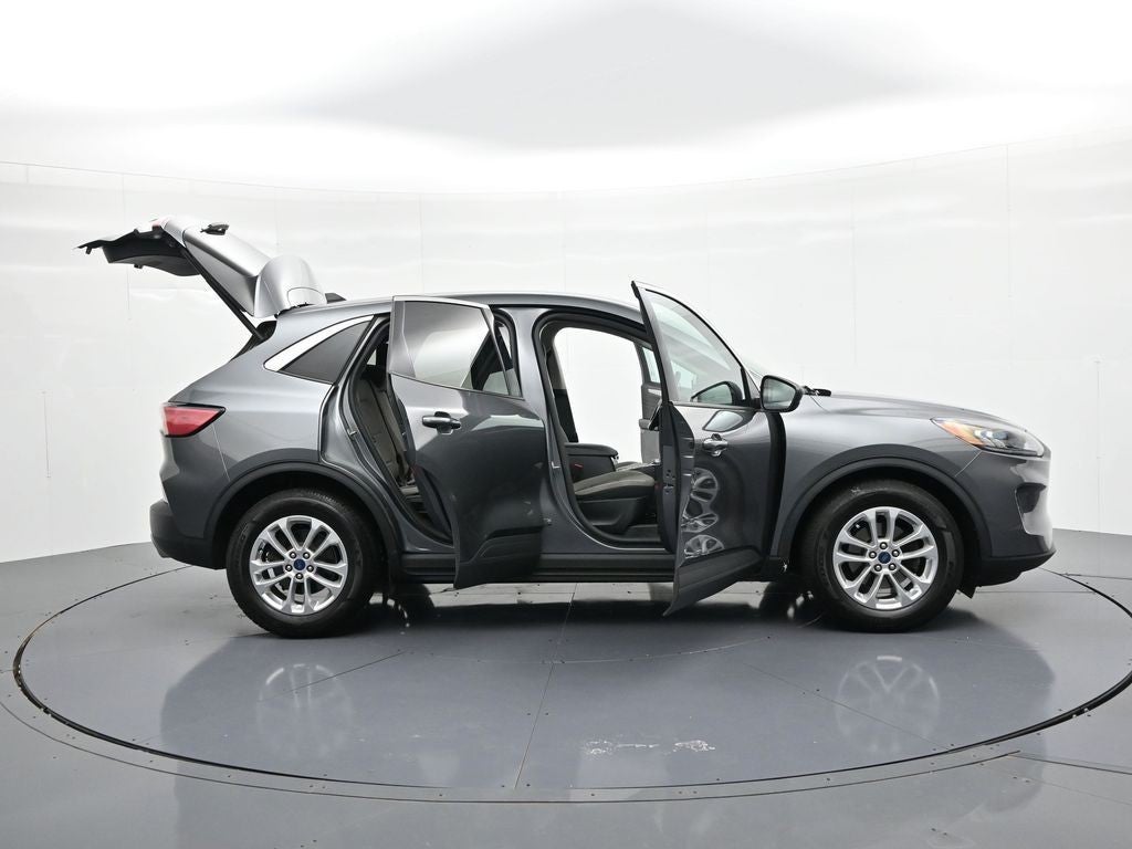 2022 Ford Escape SE FWD