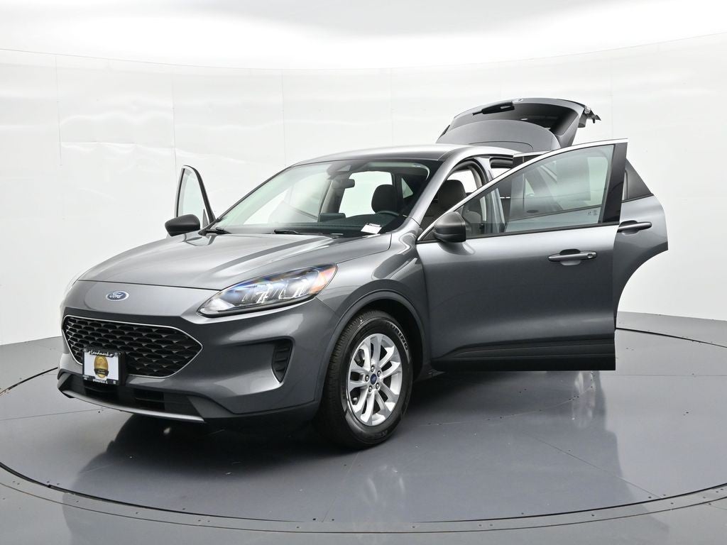 2022 Ford Escape SE FWD