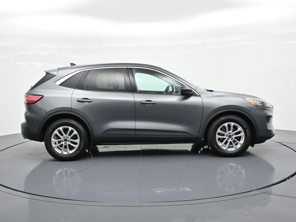 2022 Ford Escape SE FWD
