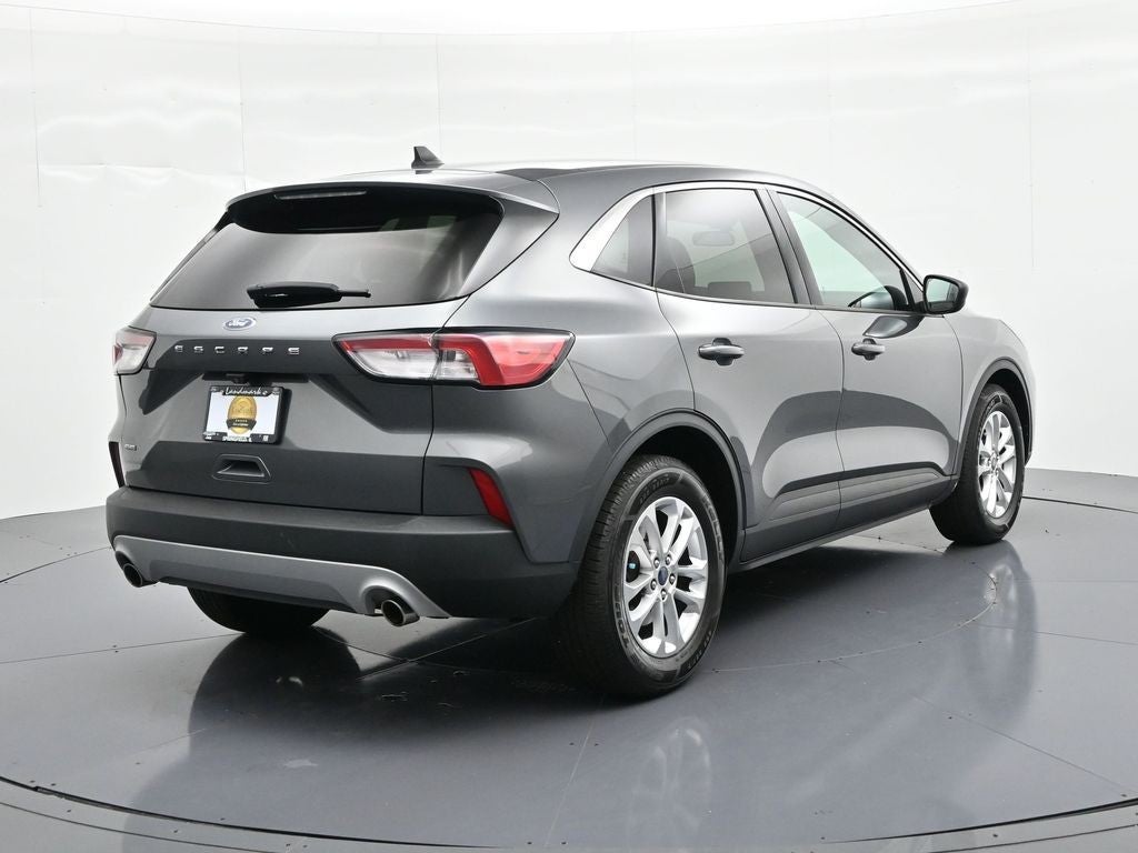2022 Ford Escape SE FWD