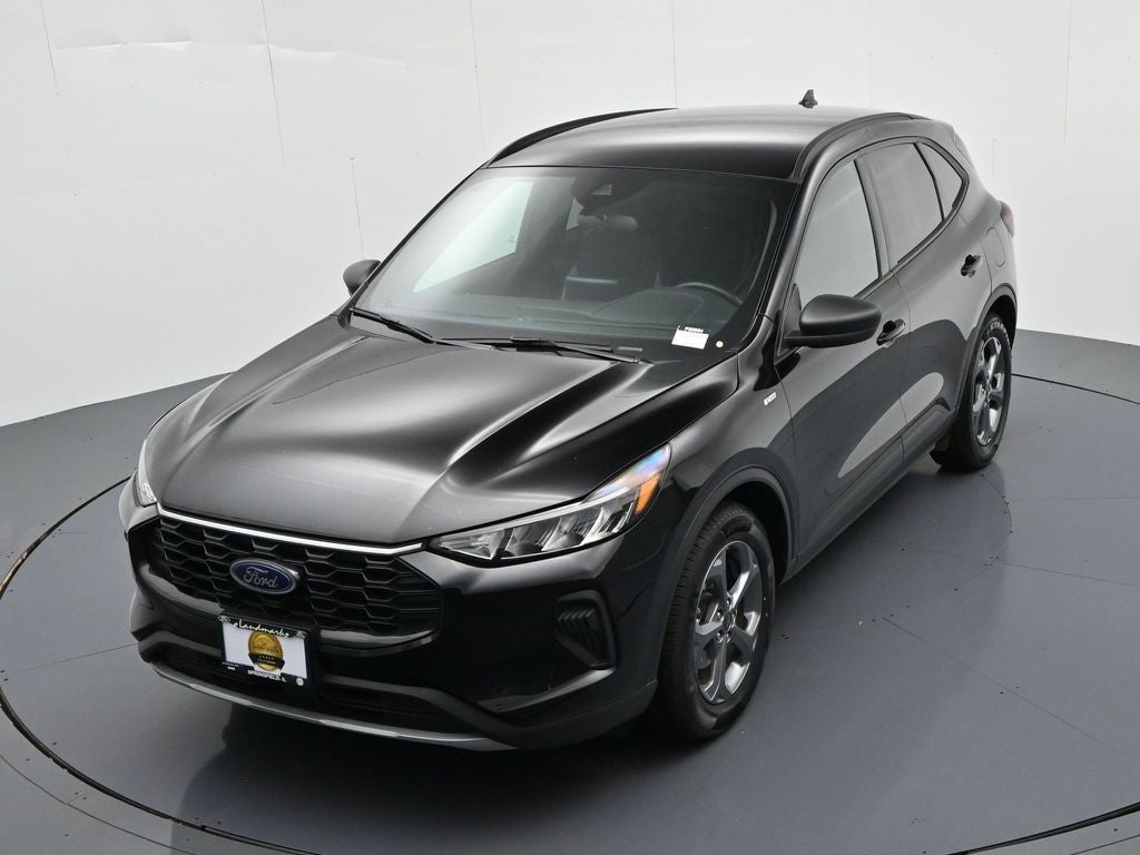 2025 Ford Escape ST-Line FWD