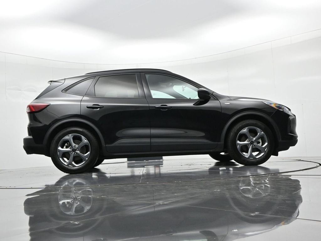 2025 Ford Escape ST-Line FWD