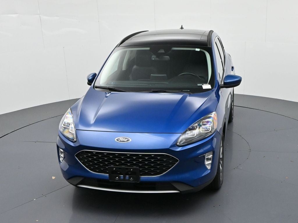 2022 Ford Escape Titanium AWD