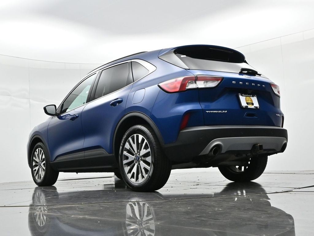 2022 Ford Escape Titanium AWD