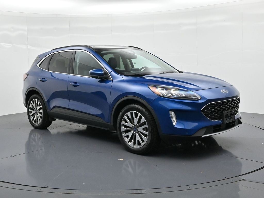 2022 Ford Escape Titanium AWD