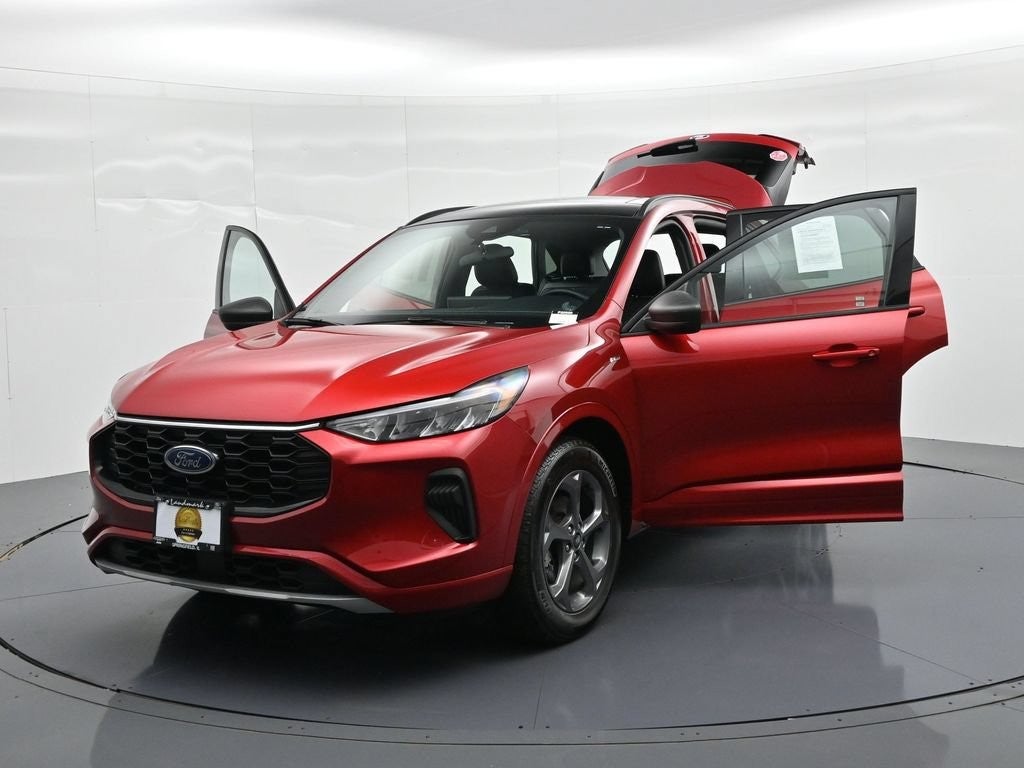 2023 Ford Escape ST-Line AWD