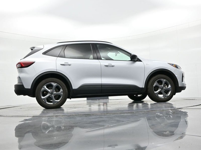 2025 Ford Escape ST-Line AWD