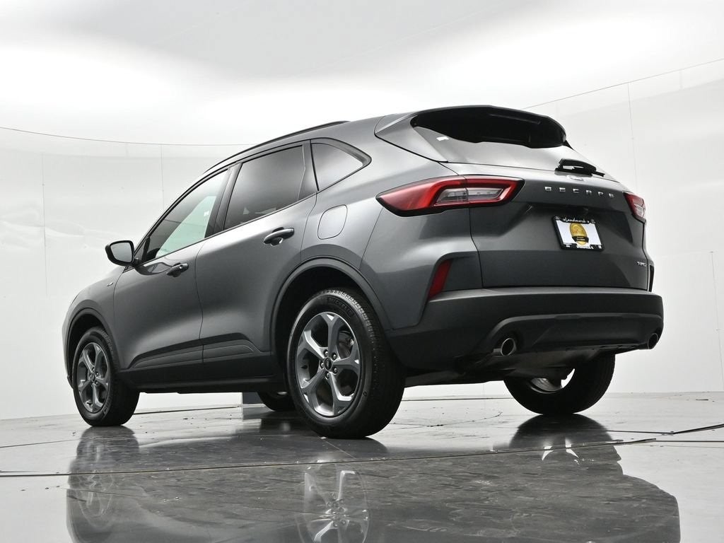 2025 Ford Escape ST-Line AWD