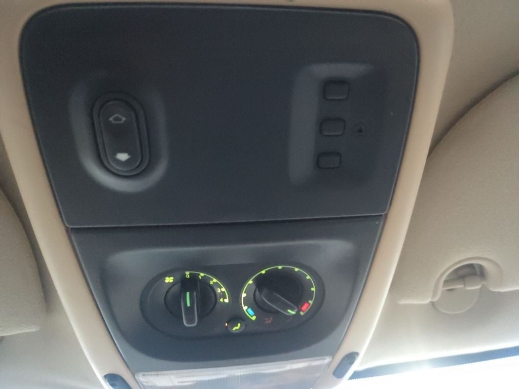 2006 Ford Explorer 4dr 114" WB 4.6L Eddie Bauer 4WD