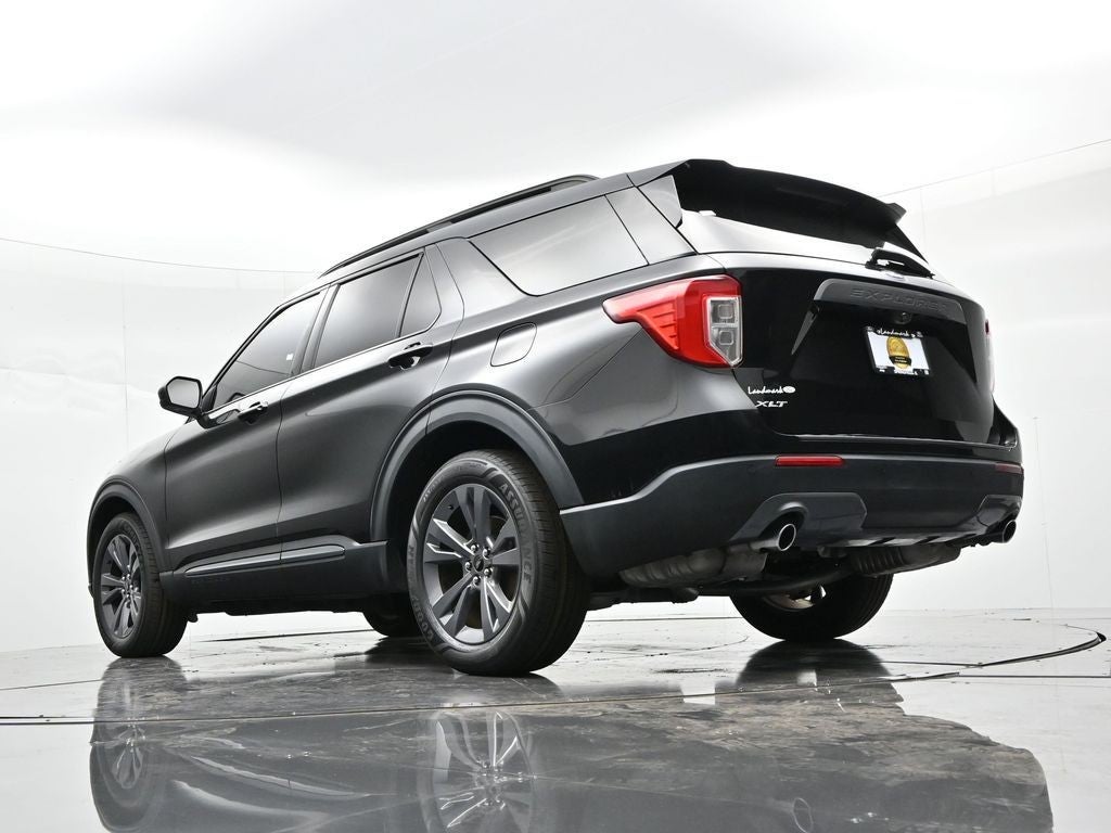 2022 Ford Explorer XLT RWD
