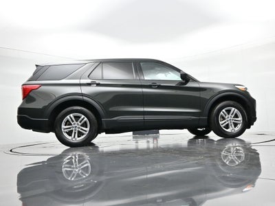2023 Ford Explorer Base 4WD